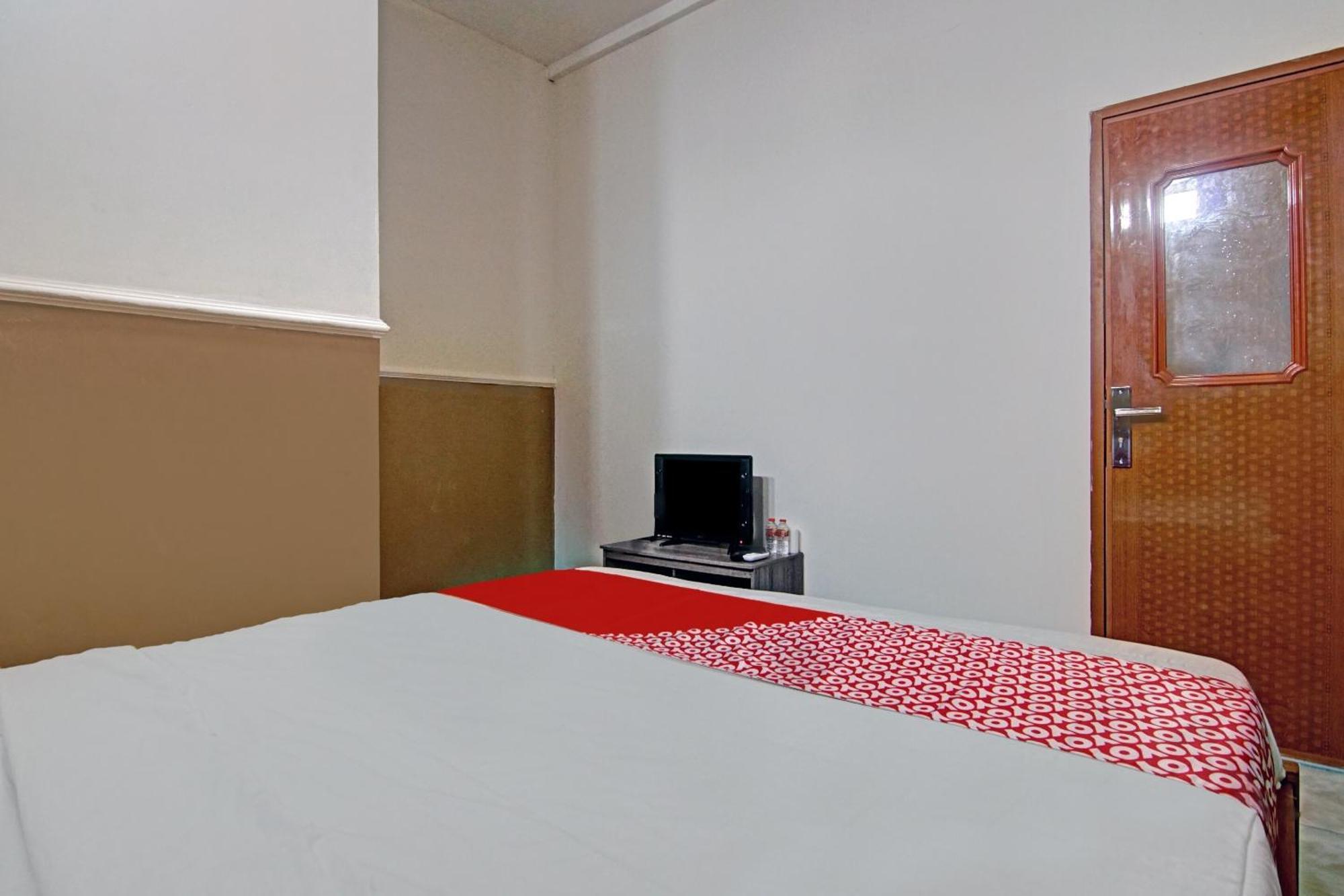 Super Oyo 90358 Poris Residence Syariah Tangerang Extérieur photo