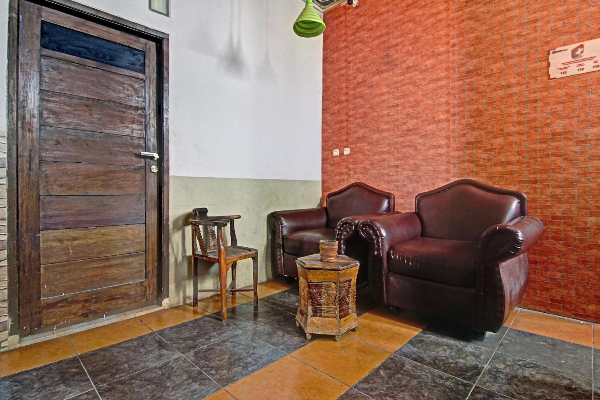 Super Oyo 90358 Poris Residence Syariah Tangerang Extérieur photo